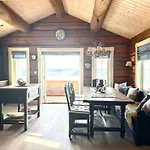 Spacious With Sauna & Scenic Terrace Beitostolen