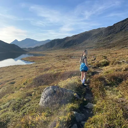 Spacious With Sauna & Scenic Terrace 度假居