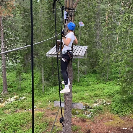 度假居 Spacious With Sauna & Scenic Terrace