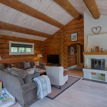 度假居 Spacious With Sauna & Scenic Terrace